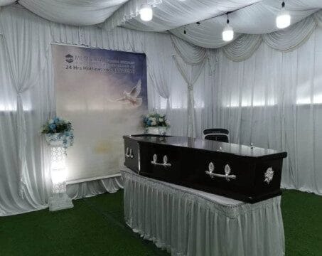 Secular freethinker memorial setup by Memorial Funeral